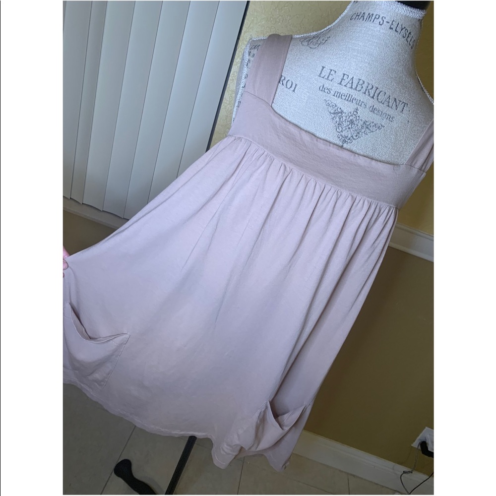 Cute dress with pockets!